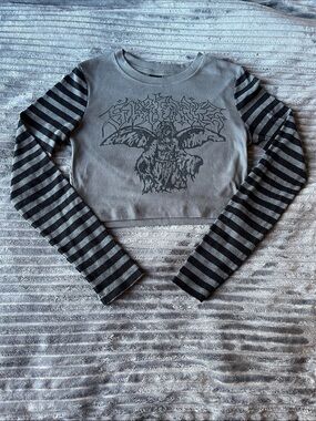 Rare SWIXXZ Grey Women’s Crop Top